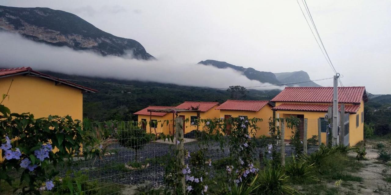 Pousada Mont Hebrom 伊比科阿拉 外观 照片